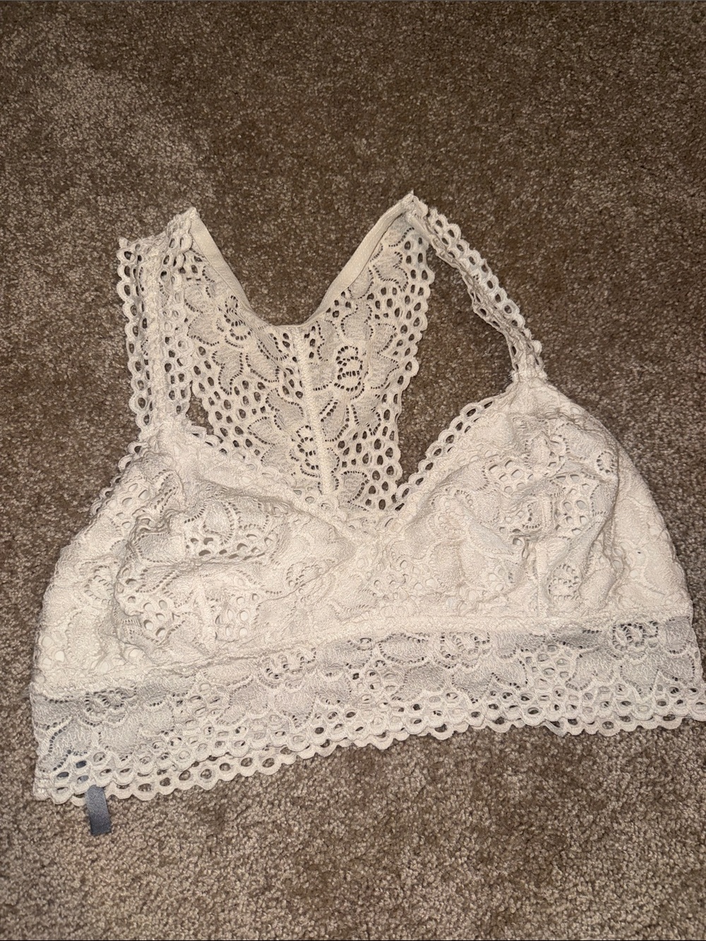 aerie Ivory Lace Bralette - size Large. B14